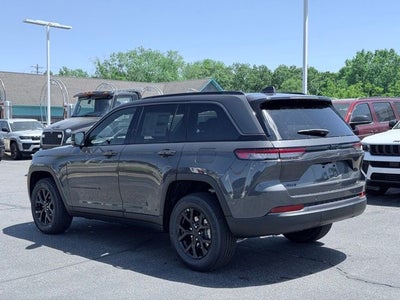 2026 Jeep Grand Cherokee GRAND CHEROKEE LAREDO ALTITUDE 4X4