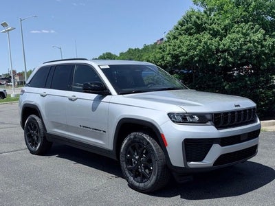 2026 Jeep Grand Cherokee GRAND CHEROKEE LAREDO ALTITUDE 4X4