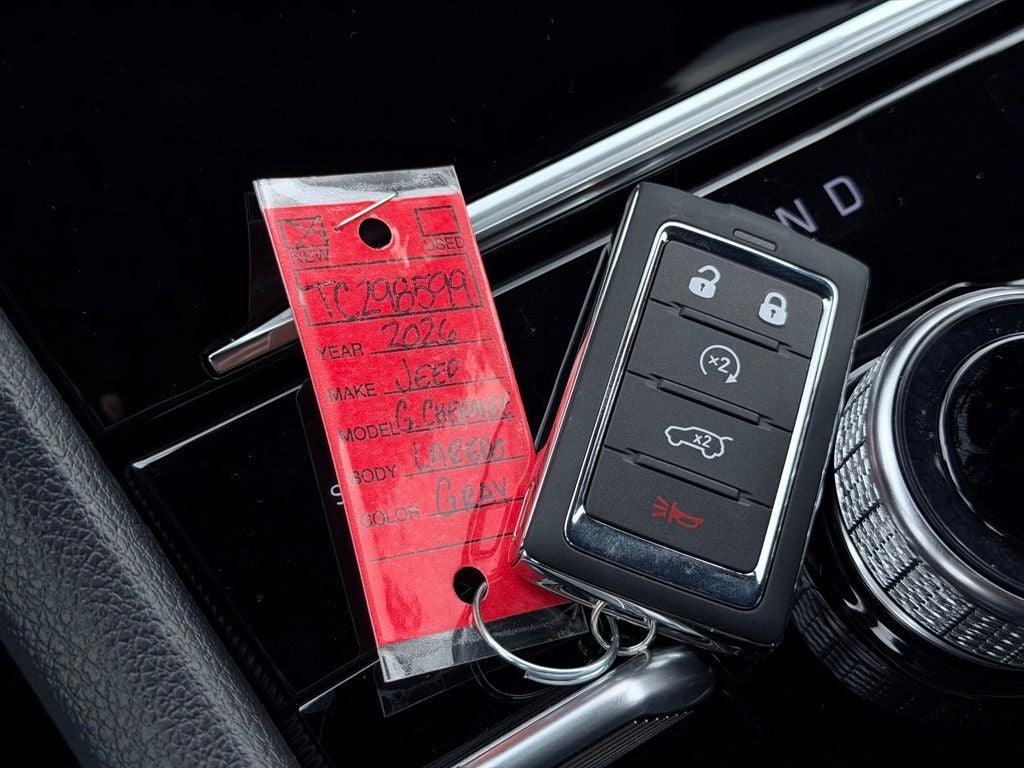 2026 Jeep Grand Cherokee GRAND CHEROKEE LAREDO ALTITUDE 4X4