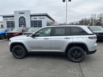 2026 Jeep Grand Cherokee GRAND CHEROKEE LAREDO ALTITUDE 4X4