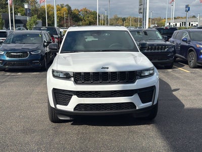 2027 Jeep Grand Cherokee Altitude