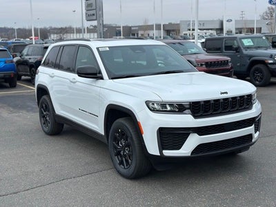 2026 Jeep Grand Cherokee GRAND CHEROKEE LAREDO ALTITUDE 4X4