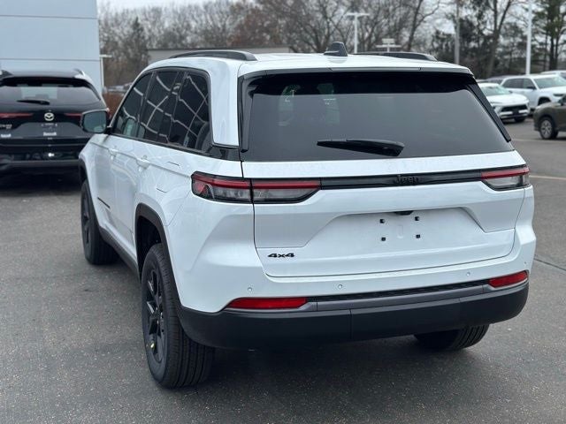 2026 Jeep Grand Cherokee GRAND CHEROKEE LAREDO ALTITUDE 4X4