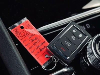 2026 Jeep Grand Cherokee GRAND CHEROKEE LAREDO ALTITUDE 4X4