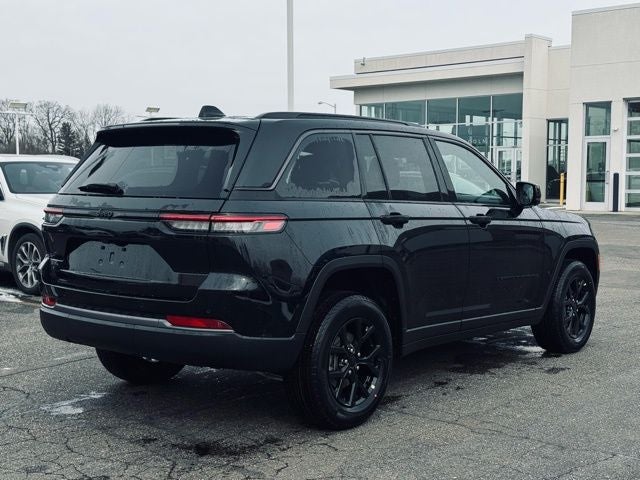 2026 Jeep Grand Cherokee GRAND CHEROKEE LAREDO ALTITUDE 4X4