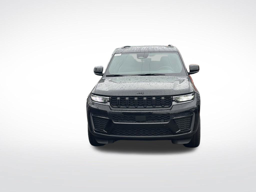 2027 Jeep Grand Cherokee Altitude
