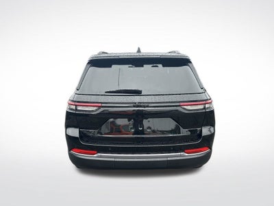 2027 Jeep Grand Cherokee Altitude