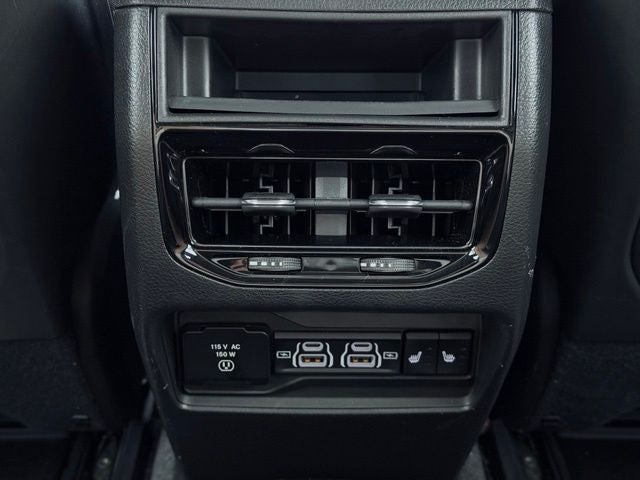 2022 Jeep Grand Cherokee Limited 4x4