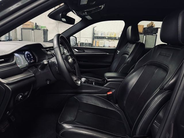 2022 Jeep Grand Cherokee Overland 4x4