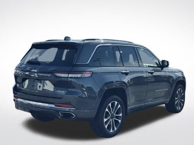 2022 Jeep Grand Cherokee Overland 4x4