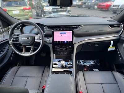 2025 Jeep Grand Cherokee GRAND CHEROKEE OVERLAND 4X4