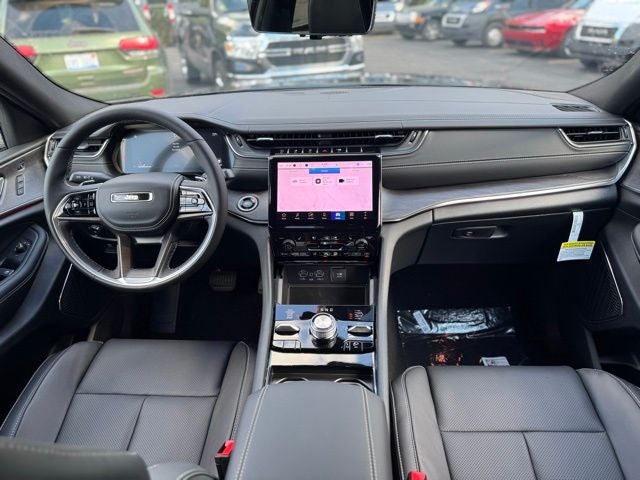 2025 Jeep Grand Cherokee GRAND CHEROKEE OVERLAND 4X4