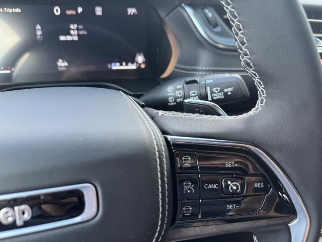 2025 Jeep Grand Cherokee GRAND CHEROKEE OVERLAND 4X4