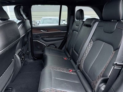 2025 Jeep Grand Cherokee Summit 4x4