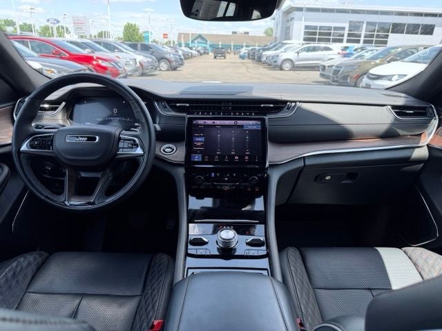 2025 Jeep Grand Cherokee Summit 4x4
