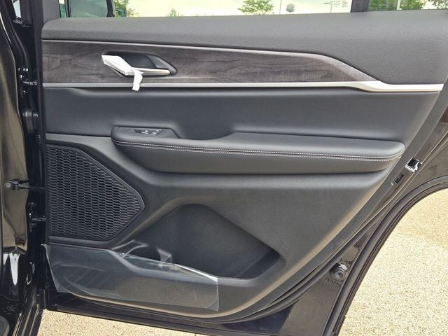 2025 Jeep Grand Cherokee L GRAND CHEROKEE L LIMITED 4X4