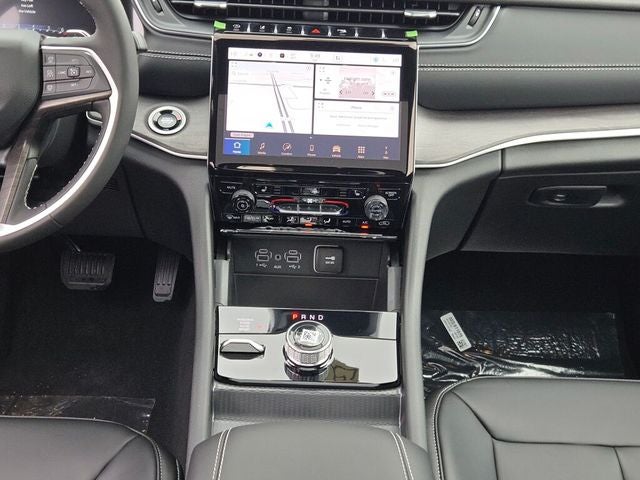 2025 Jeep Grand Cherokee L GRAND CHEROKEE L LIMITED 4X4