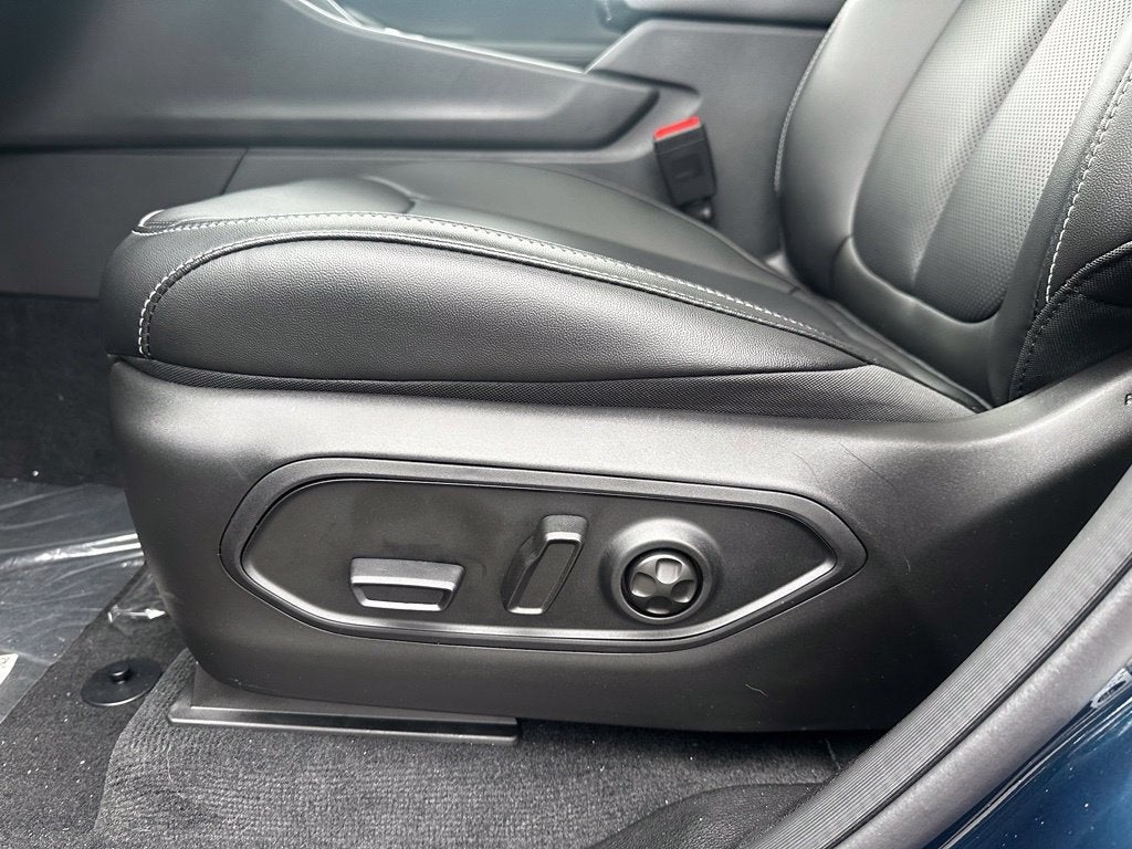 2027 Jeep Grand Cherokee L Limited