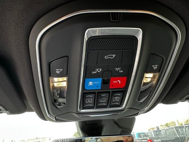 2026 Jeep Grand Cherokee L GRAND CHEROKEE L LIMITED RESERVE 4X4