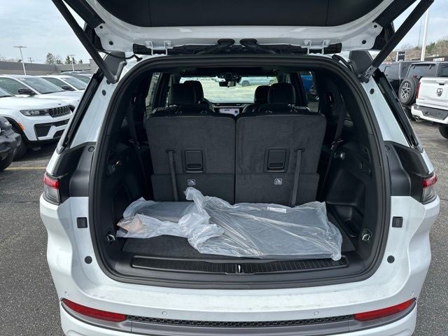 2026 Jeep Grand Cherokee L GRAND CHEROKEE L LIMITED RESERVE 4X4