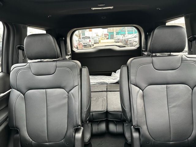 2026 Jeep Grand Cherokee L GRAND CHEROKEE L LIMITED RESERVE 4X4