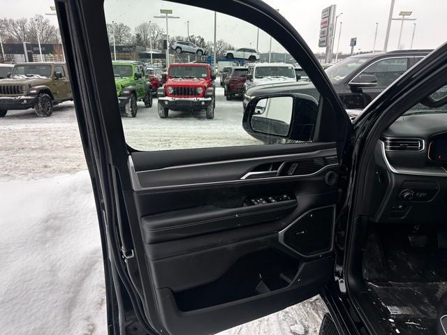 2026 Jeep Grand Wagoneer GRAND WAGONEER LIMITED ALTITUDE 4X4