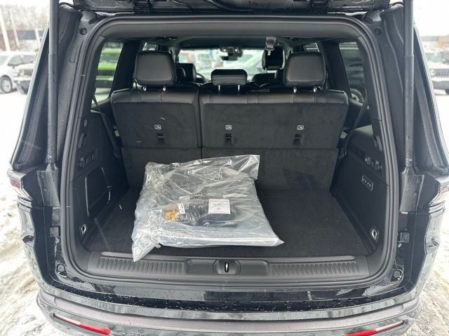 2026 Jeep Grand Wagoneer GRAND WAGONEER LIMITED ALTITUDE 4X4