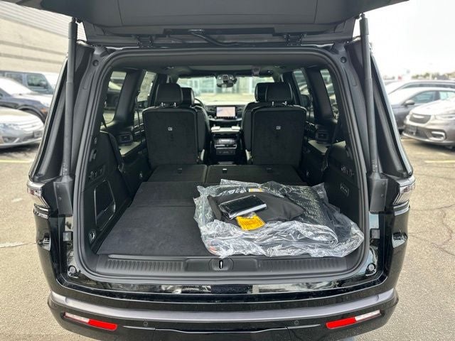 2026 Jeep Grand Wagoneer GRAND WAGONEER LIMITED ALTITUDE 4X4