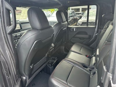 2025 Jeep Gladiator GLADIATOR RUBICON 4X4