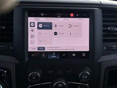 2022 RAM 1500 Classic Tradesman Crew Cab 4x4 5'7' Box