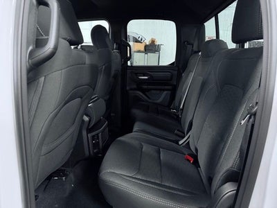 2026 RAM 1500 RAM 1500 TRADESMAN QUAD CAB 4X4 6'4' BOX