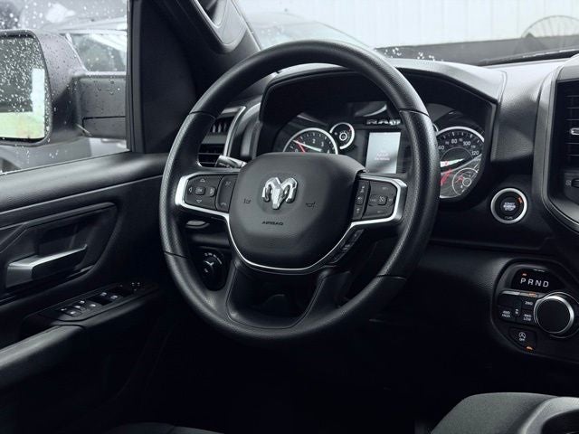 2026 RAM 1500 RAM 1500 TRADESMAN QUAD CAB 4X4 6'4' BOX