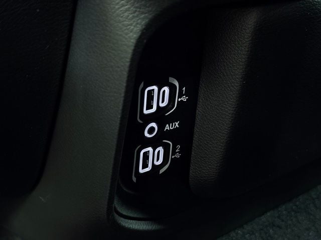 2026 RAM 1500 RAM 1500 TRADESMAN QUAD CAB 4X4 6'4' BOX