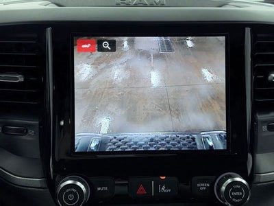 2026 RAM 1500 RAM 1500 TRADESMAN QUAD CAB 4X4 6'4' BOX