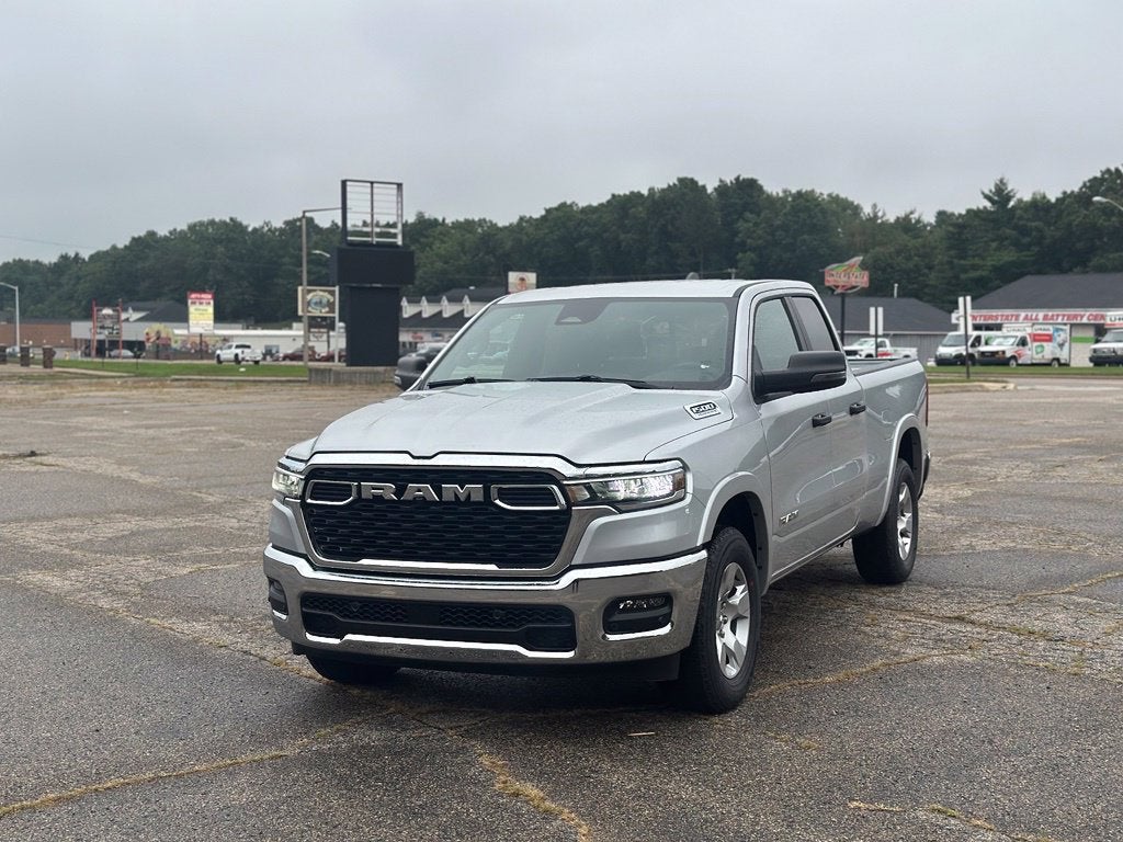2027 RAM 1500 Big Horn/Lone Star