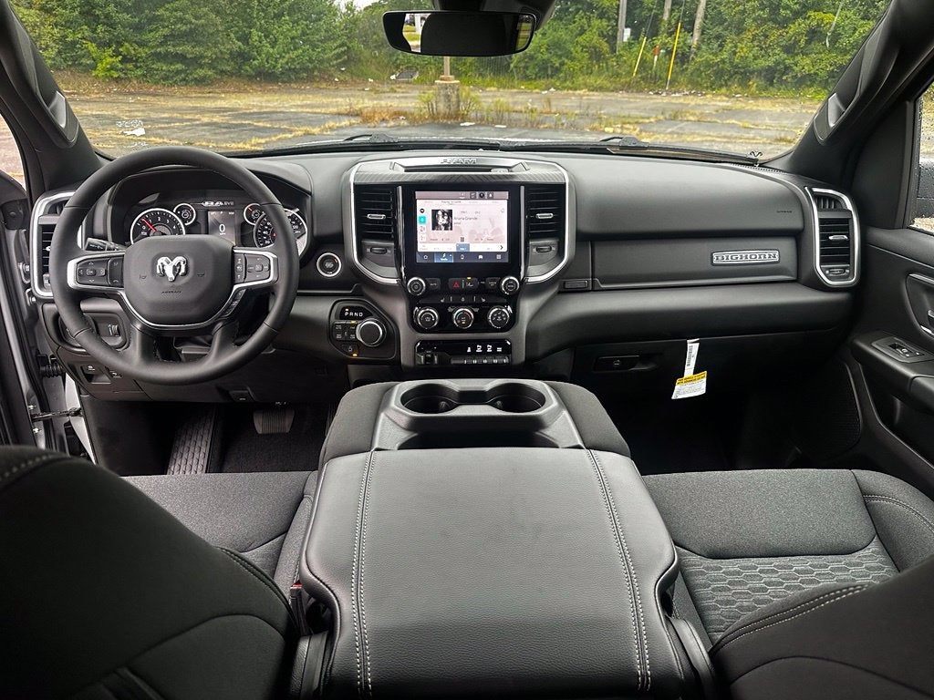 2027 RAM 1500 Big Horn/Lone Star