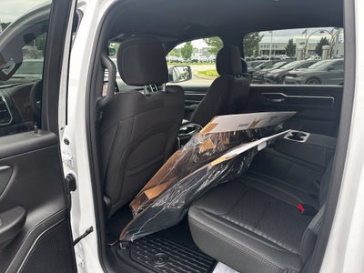 2027 RAM 1500 Big Horn/Lone Star