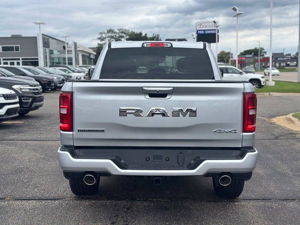 2027 RAM 1500 Big Horn/Lone Star