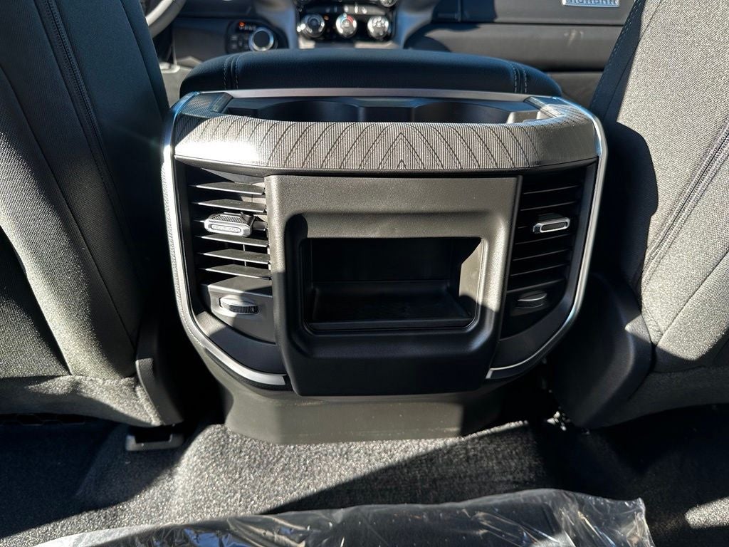 2027 RAM 1500 Big Horn/Lone Star