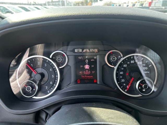 2026 RAM 1500 RAM 1500 BIG HORN CREW CAB 4X4 5'7' BOX