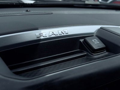 2024 RAM 1500 Big Horn Crew Cab 4x4 5'7' Box