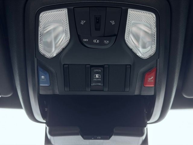 2024 RAM 1500 Big Horn Crew Cab 4x4 5'7' Box