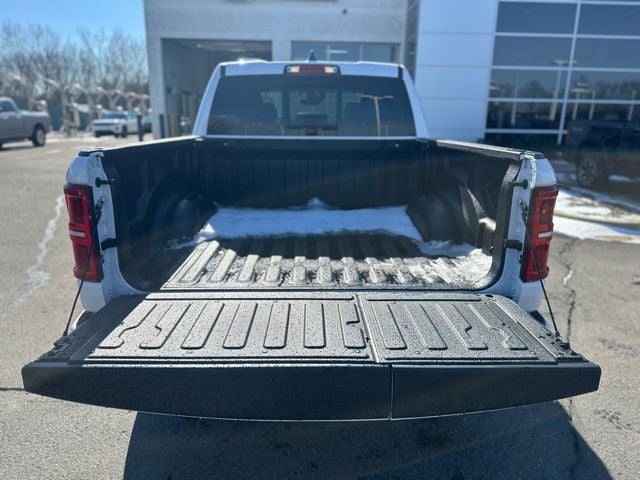 2026 RAM 1500 RAM 1500 LIMITED CREW CAB 4X4 5'7' BOX