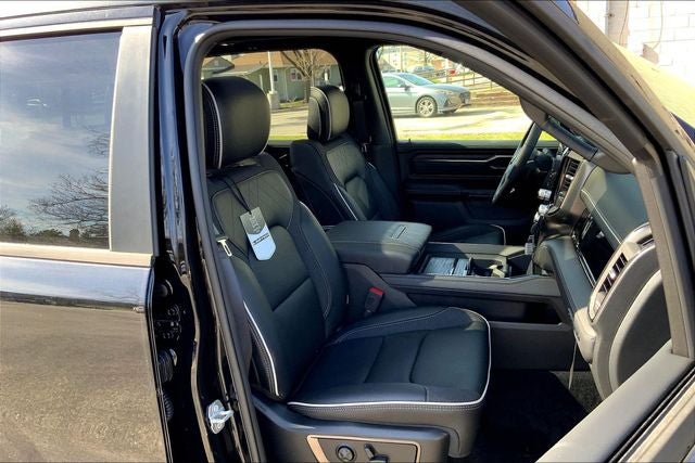 2026 RAM 1500 RAM 1500 LIMITED CREW CAB 4X4 5'7' BOX
