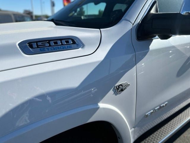 2026 RAM 1500 RAM 1500 LARAMIE CREW CAB 4X4 5'7' BOX