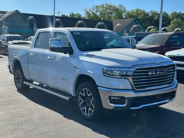2026 RAM 1500 RAM 1500 LARAMIE CREW CAB 4X4 5'7' BOX