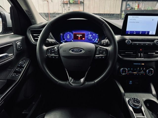 2022 Ford Escape Hybrid Titanium Hybrid