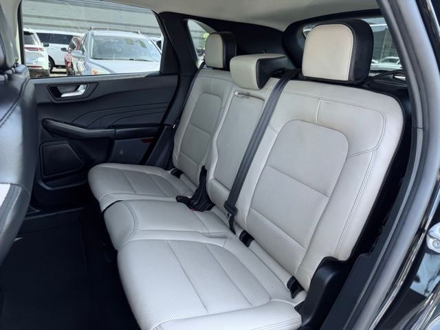 2022 Ford Escape Hybrid Titanium Hybrid