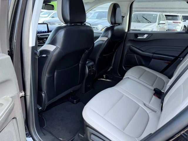 2022 Ford Escape Hybrid Titanium Hybrid