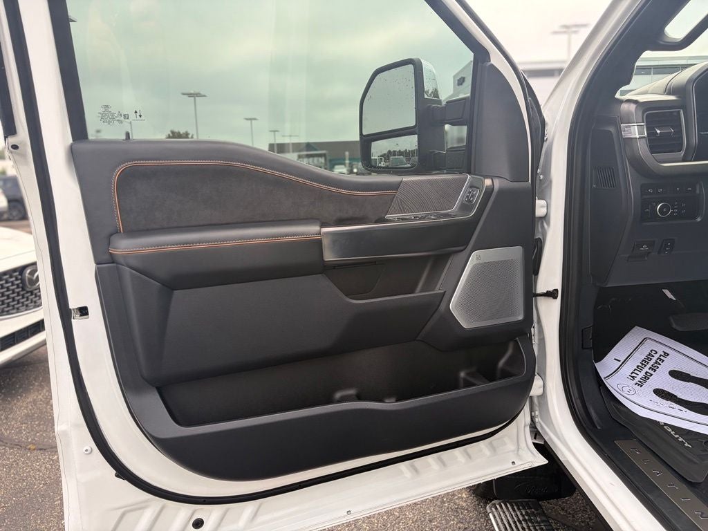 2024 Ford F-250SD Platinum